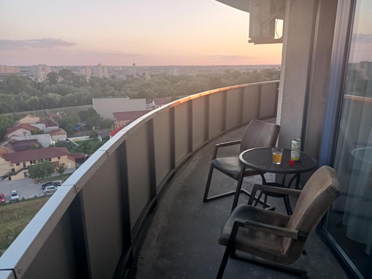 Panorama Apartament Plaza Tower 萨图马雷 外观 照片